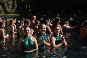 Bali: Purification at Tirta Empul Temple