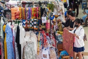 Bali: Sababay Winery Tour, Art Market & Dinner