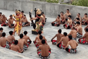 Bali: Dagstur til SAKA-museet, GWK og Kecak-dans