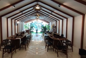 Bali: Seminyak Jewelry Making Class with 7 Grams of Silver