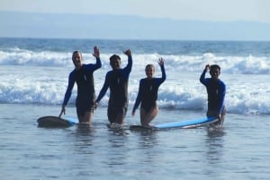 Bali: Lezione privata di surf sulla spiaggia di Seminyak per qualsiasi livello