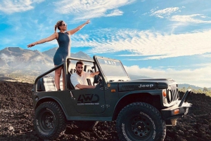Bali: tour condiviso in jeep all'alba sul Monte Batur con sorgenti termali