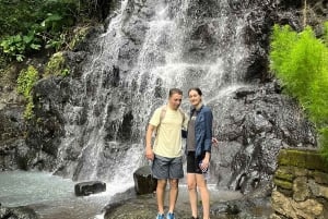 Бали: велотур по долине Сидемен с водопадом Гембленг