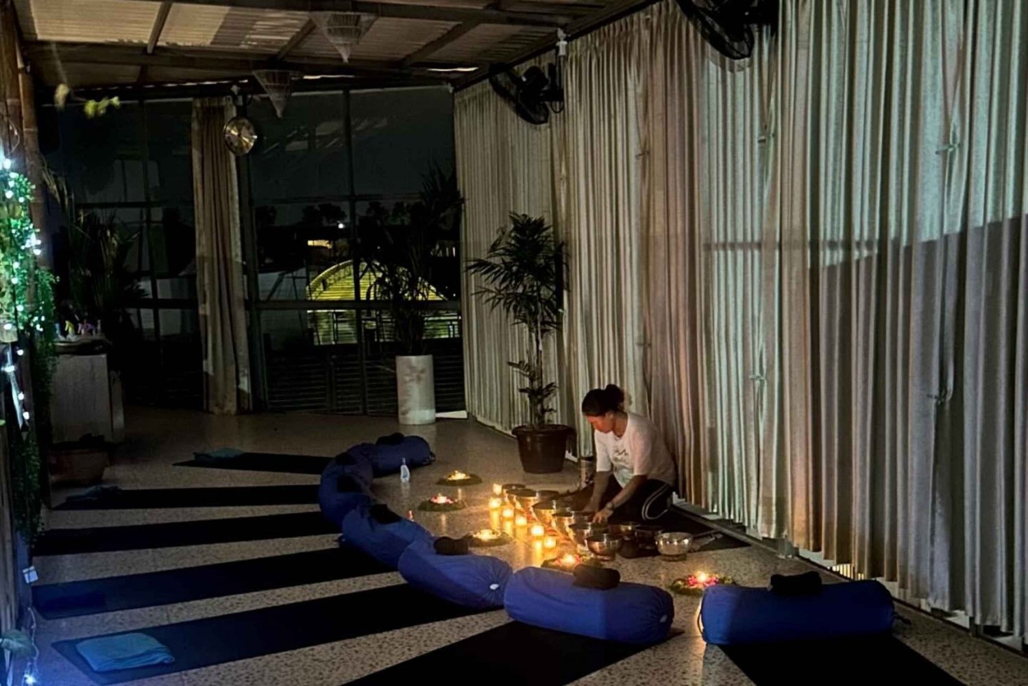 バリ島:ADDA YOGA でのサウンドヒーリングとエネルギー調整