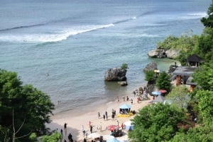 Bali : côte sud d'Uluwatu, Tanah Lot et Jimbaran