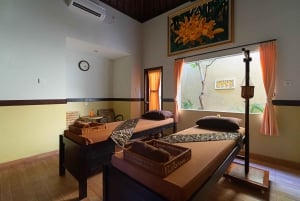 Bali: luxe spa-massage, scrub, moisturizer, bloemenbad (2 uur)