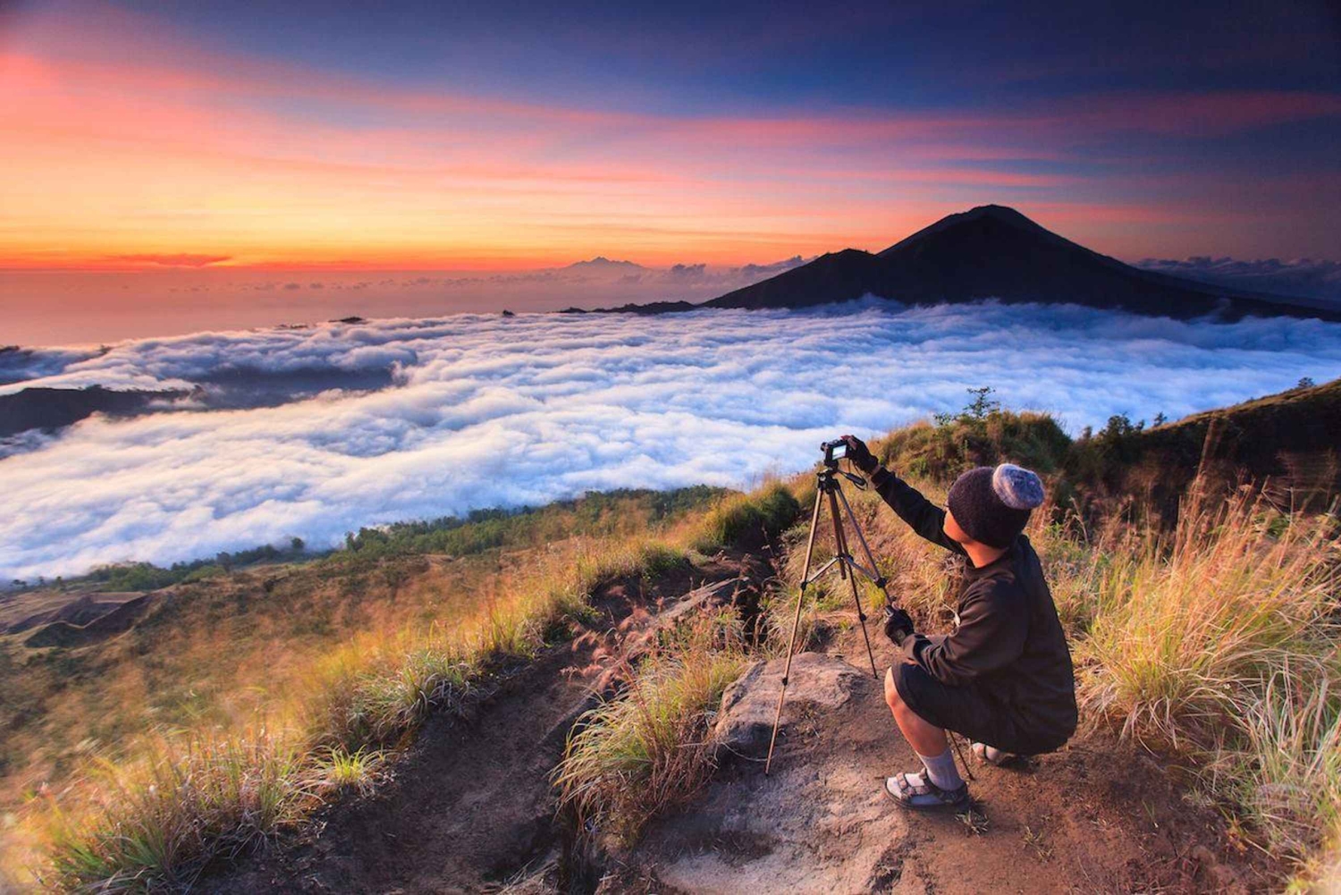 Bali: Sunrise Adventure Hiking Mount Batur Volcano
