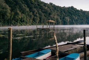Bali: Sunrise Canoe & Hidden Temple Trek at Lake Tamblingan