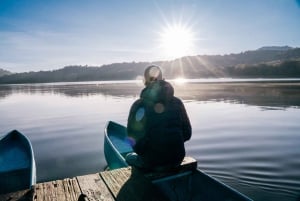Bali: Sunrise Canoe & Hidden Temple Trek at Lake Tamblingan
