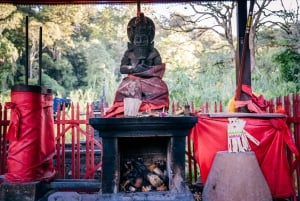 Bali: Sunrise Canoe & Hidden Temple Trek at Lake Tamblingan