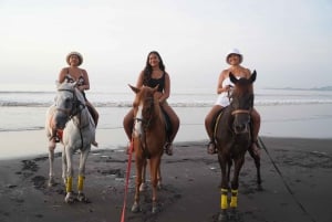 Bali: Romantic Seafood Dinner Jimbaran Beach Include Sunset