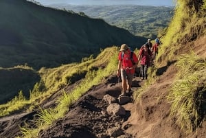 Bali: Sunrise traking mount Batur with natural hotspring