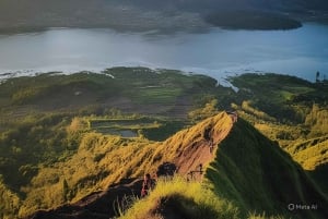 Bali: Sunrise traking mount Batur with natural hotspring
