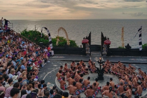 Solnedgång på Bali: uluwatu kecak dance med transfer tur och retur