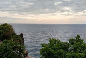 Zonsondergang op Bali: uluwatu kecak dans met retourtransfer