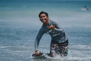 Seminyak: Surf Lesson for all Levels (Small Groups/Private)