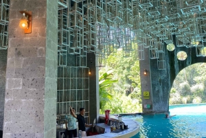 Bali: baloiço, passeio de ATV e piscina infinita