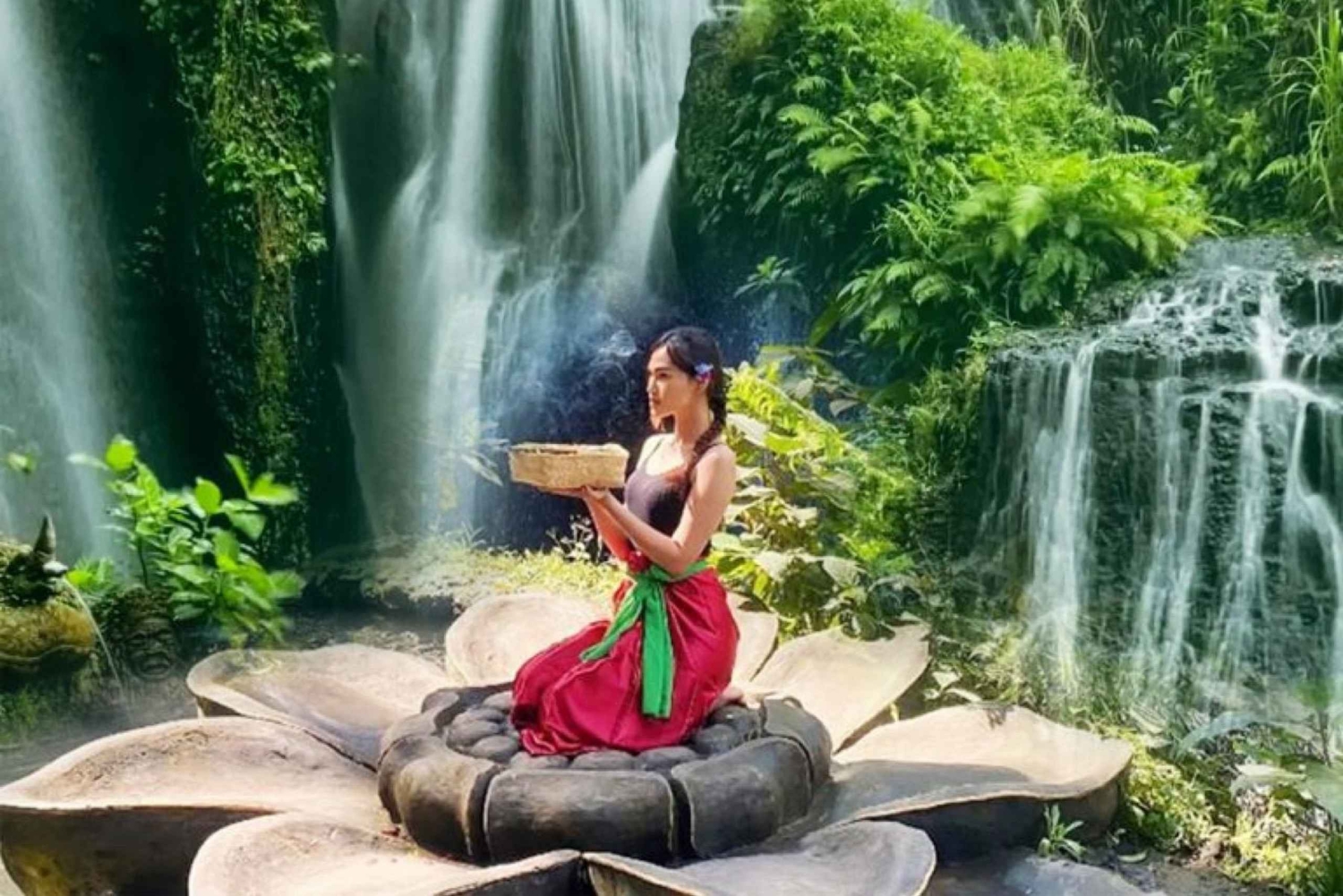 バリ島：スウィングヘブンとグリヤベジ浄化の泉への入場をご利用ください