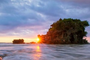 Bali : Taman ayun, Tanah Lot,Rice Terrace etc. /Private tour