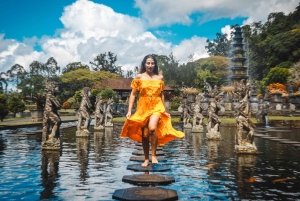 Bali: Taman Ujung Culture Tour with Tirta Gangga & Tenganan