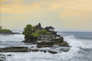 Bali : Tanah Lot Temple Sunset Kecak & Fire Dance Show Ticket