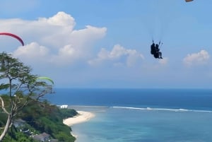 Bali Tandem Paragliding med Hotel Pickup og Drop-off