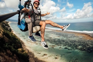 Parapente en tandem à Bali avec prise en charge et retour à l'hôtel