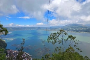 Bali: trekking all'alba a Terunyan e tour del cimitero