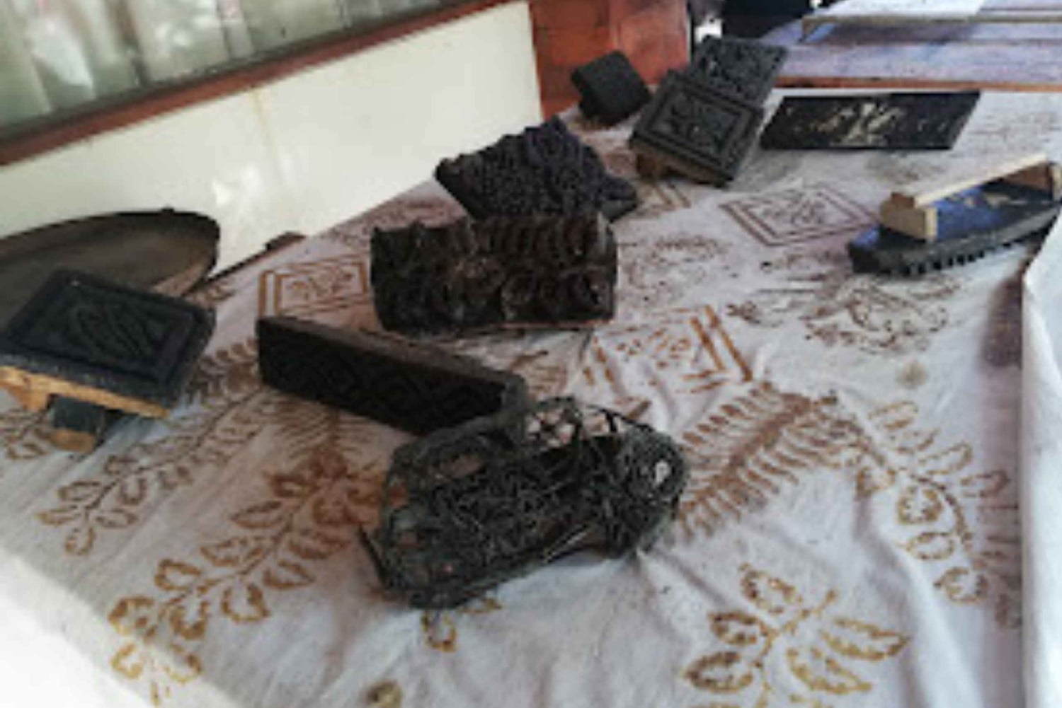 Bali: Traditional Batik & Life in Penglipuran Village