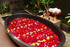 Bali: Traditional Spa Massage Package Relaxing Experience