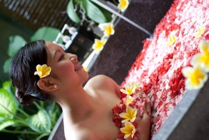 Bali: Traditional Spa Massage Package Relaxing Experience