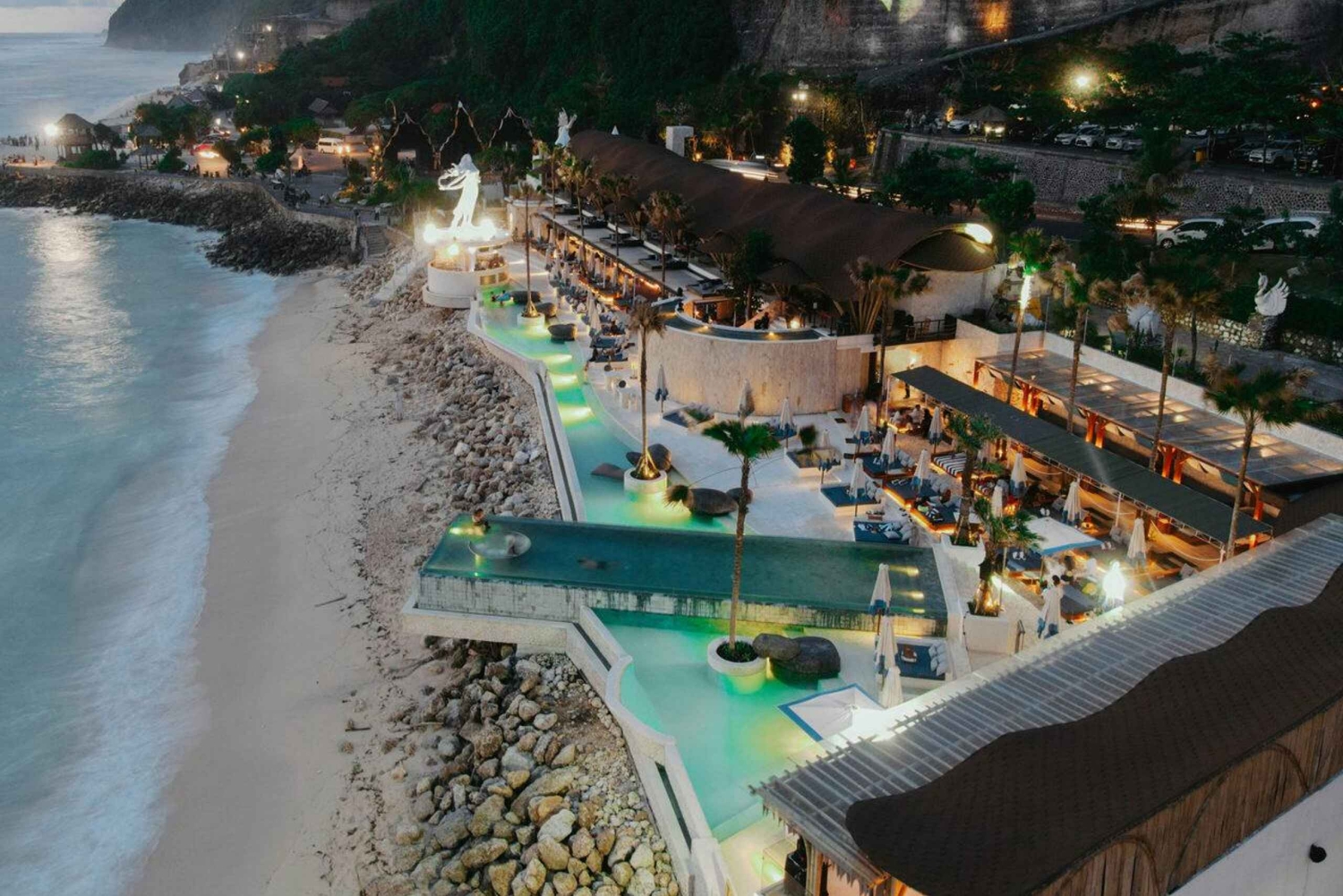 Bali: Tropical Temptation Beach Club Pass & Lounge-tilvalg