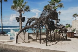 Bali: Tropical Temptation Beach Club Pass & Lounge-tilvalg