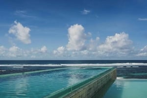 Bali: Tropical Temptation Beach Club Pass & Lounge-tilvalg