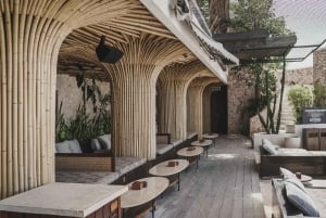 Bali: Tropical Temptation Beach Club Pass & Lounge-tilvalg