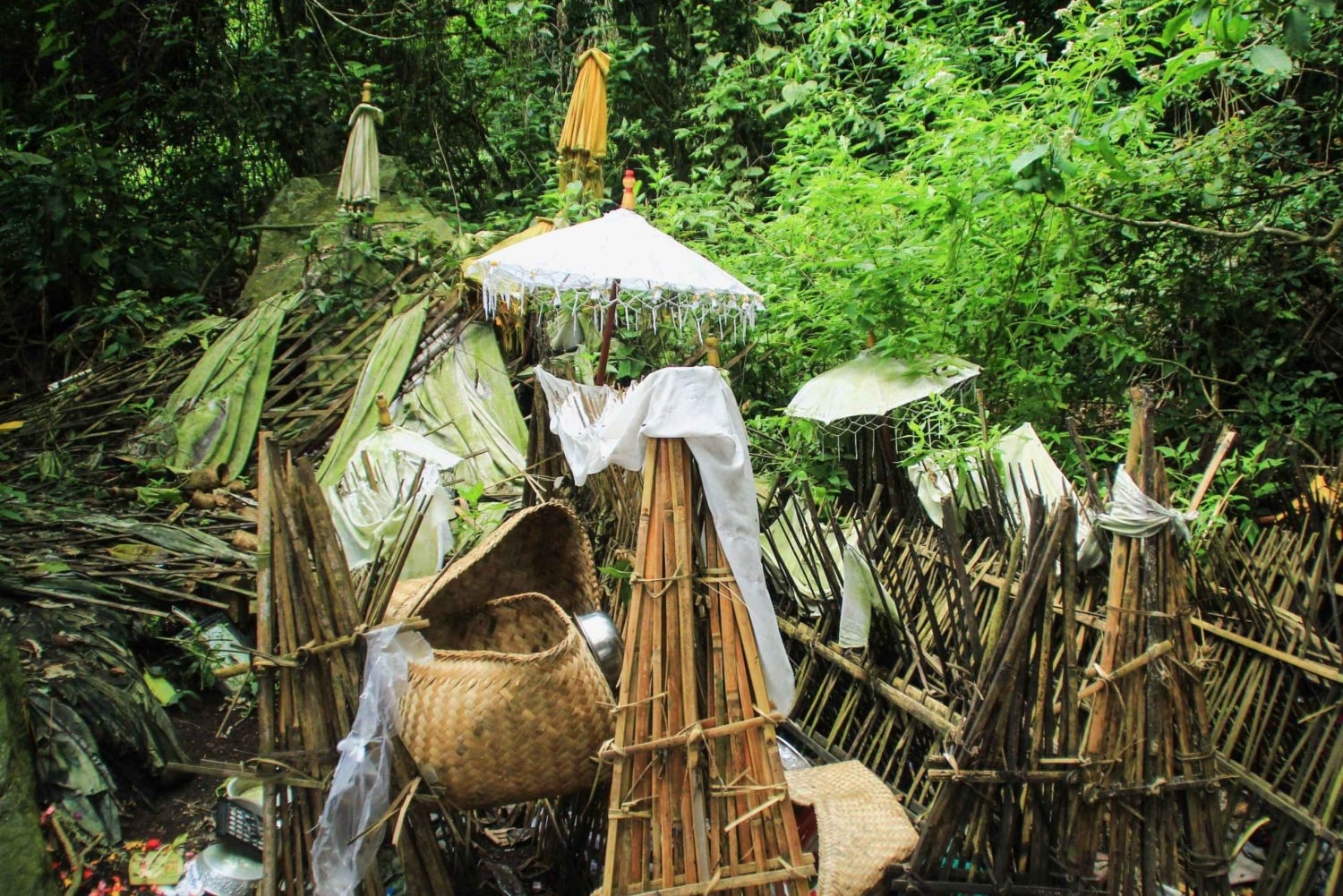 Bali: Trunyan Cemetery, Hot Springs, and Penglipuran Village