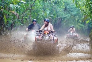 バリ島：ウブドで四輪バギーアドベンチャー＆ホワイトウォーターラフティングのプライベートツアーをお楽しみください