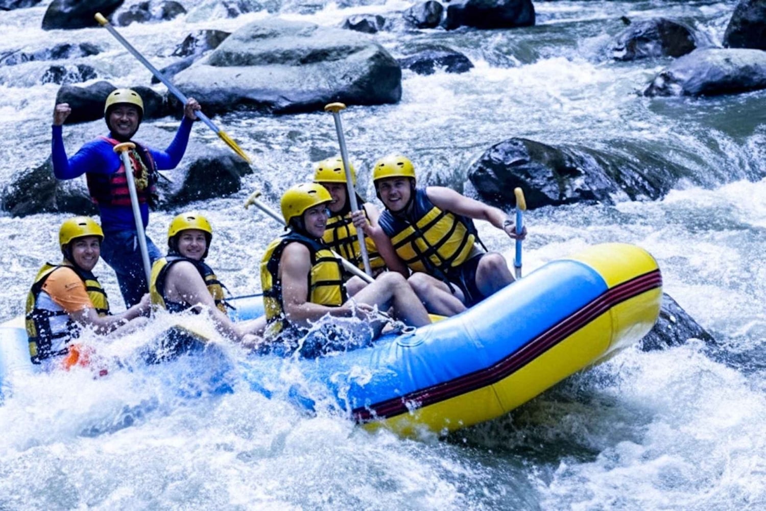 Bali/Ubud: ATV-firhjuling, vannrafting og evighetsbasseng