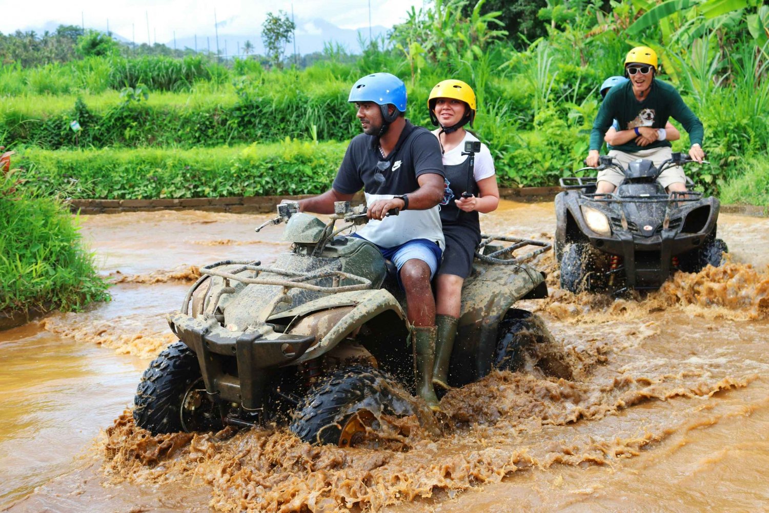 Bali: Giro in ATV e rafting a Ubud con piantagione di caffè
