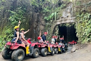 Bali: Ubud Gorilla Face ATV e viagem de rafting em Ayung com refeição