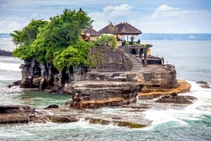 Bali: punti salienti di Ubud di 8 ore e viaggio al tramonto nel tempio di Tanah Lot