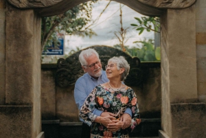 ウブドのホテルまたはリゾートでプロの写真撮影（編集付き