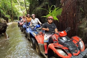 Bali: Ubud Dschungel, Fluss, Wasserfall & Tunnel Quad Bike Touren