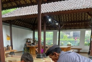 Bali: Ubud Kite Making Class with a Professional