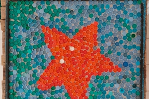 Bali, Ubud : Atelier d'art sur le recyclage des déchets plastiques