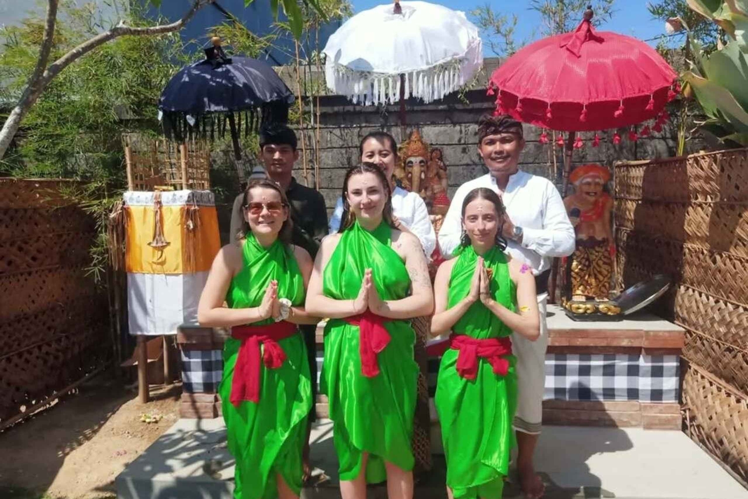 Bali: Ubud Ritual Tour with purification and Palm Reading