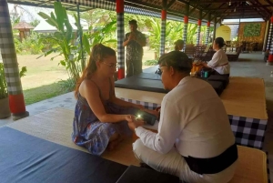 Bali: Ubud Ritual Tour with purification and Palm Reading