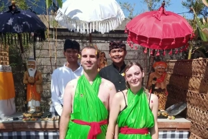 Bali: Ubud Ritual Tour with purification and Palm Reading