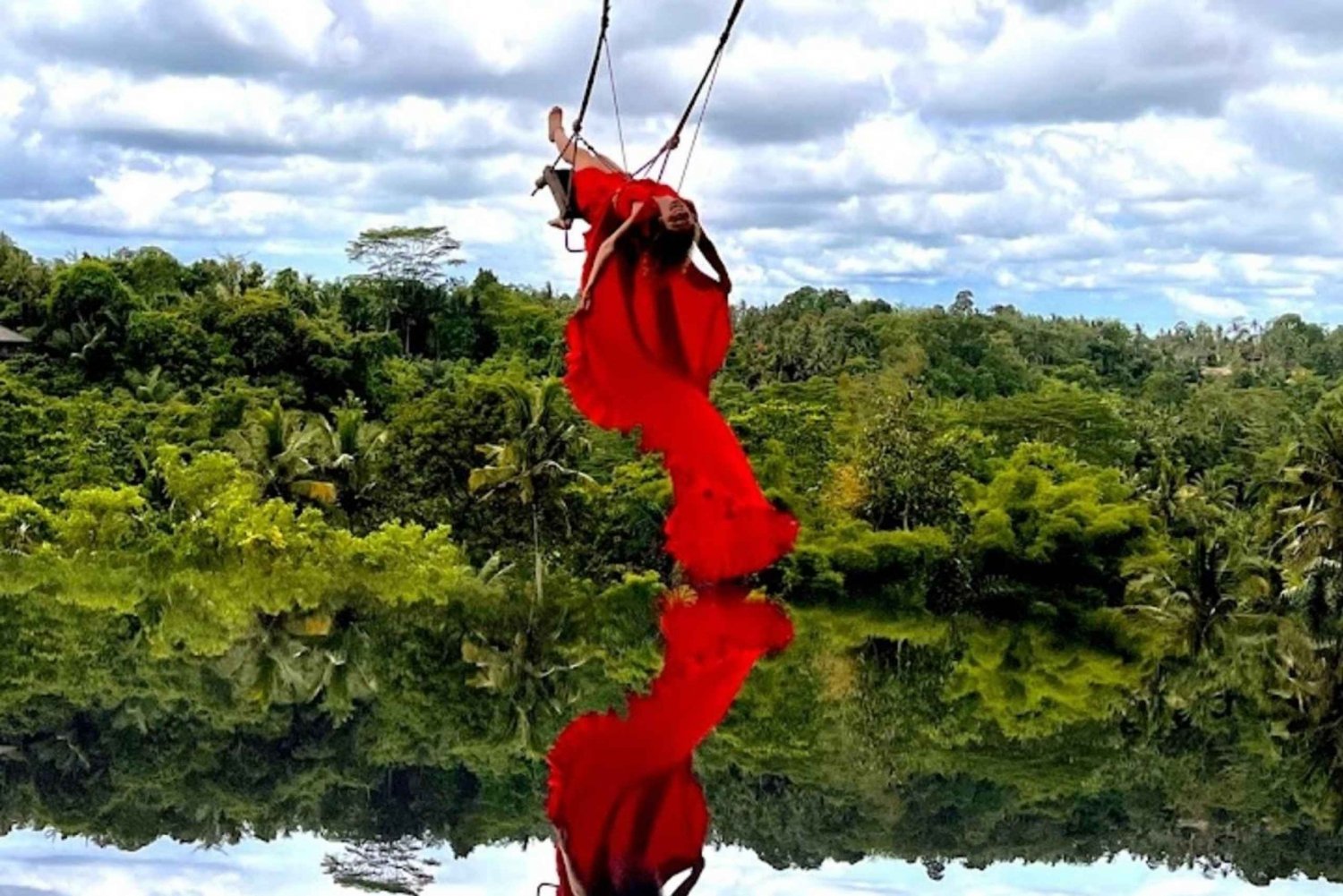 Bali : Ubud Swing & Waterfall Tour