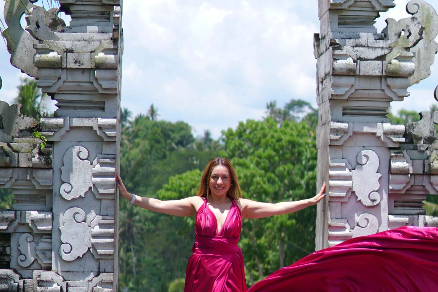 Bali: Ubud Tour with Photographer by Camera & Drone